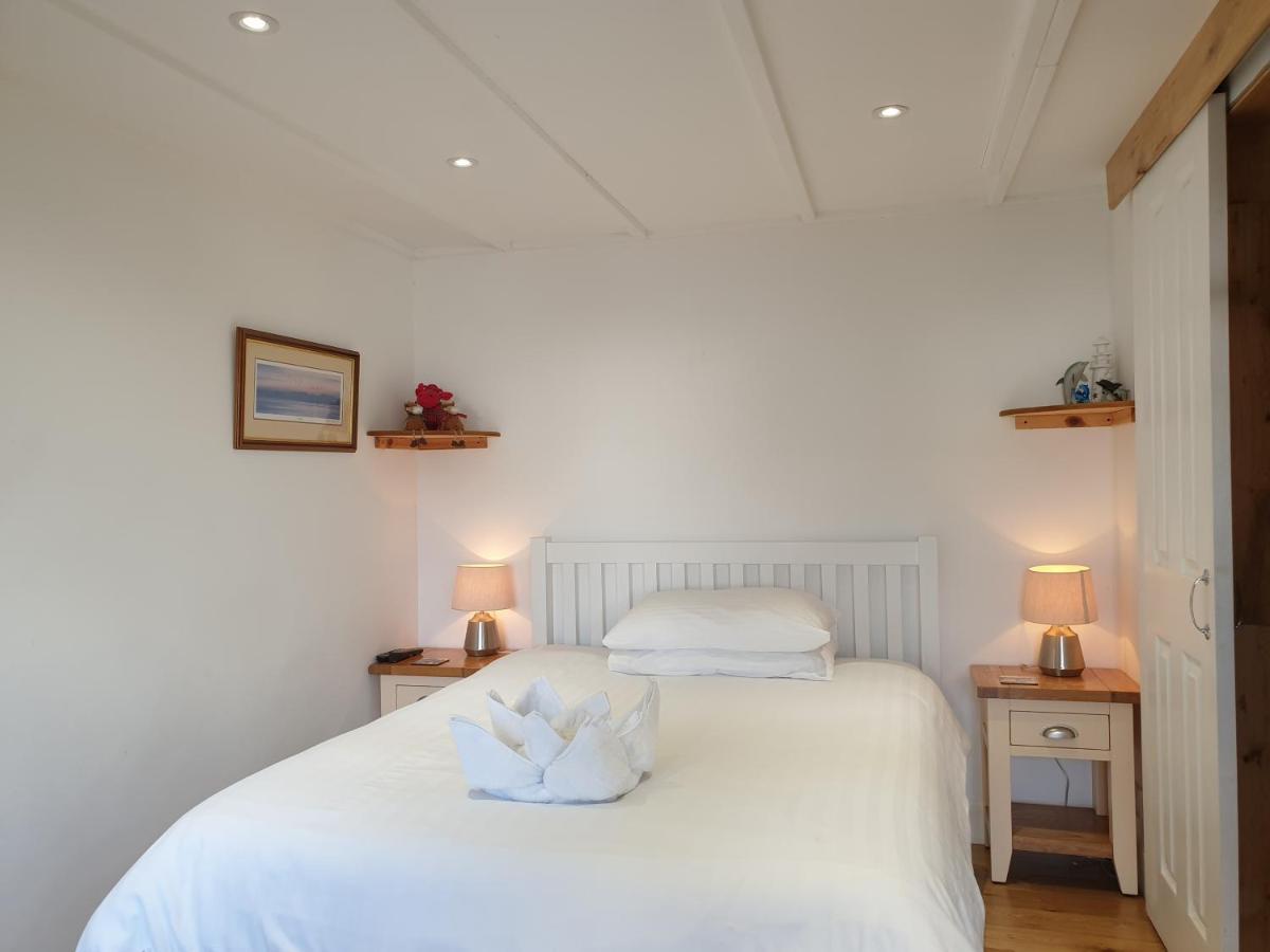 Bed and Breakfast Harbour View Тобермори Экстерьер фото